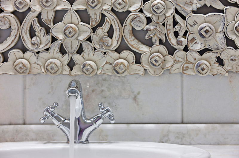 Canaves Suites