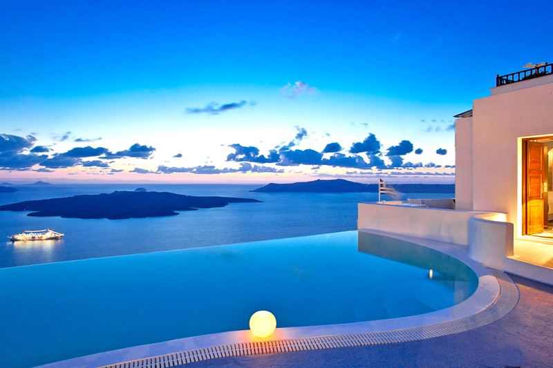 Cosmopolitan Suites