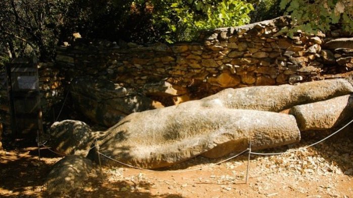 Estátua de Melanes Kouros