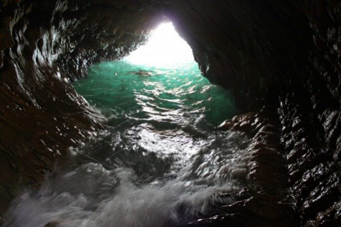 grecia caverna kalymnos