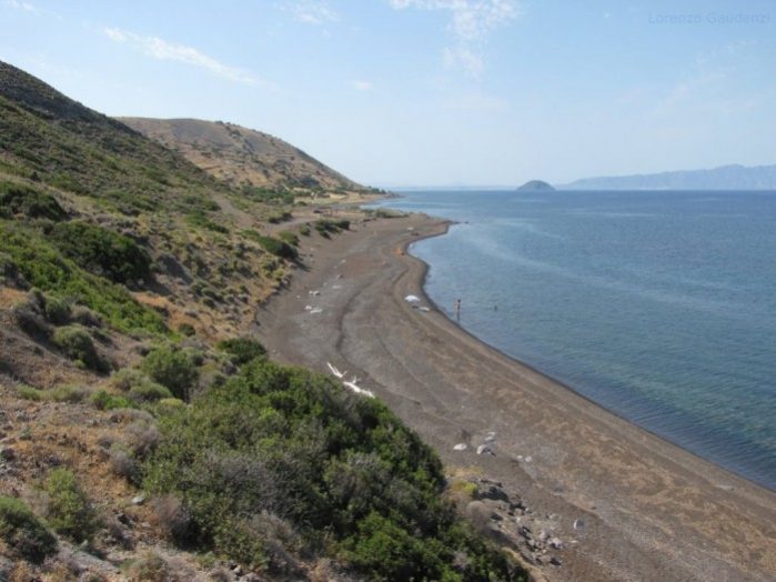 nisyros praia lyes