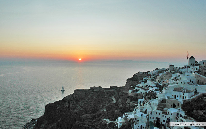 pôr do sol em oía
