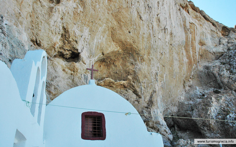 santorini perissa