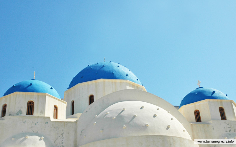 santorini perissa